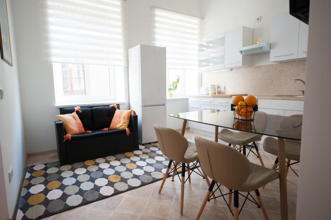 Romantic New 2 Bedroom Vilnius Best Location Εξωτερικό φωτογραφία