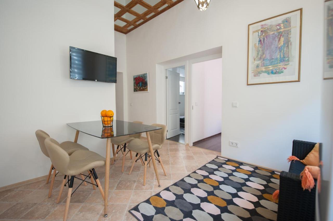 Romantic New 2 Bedroom Vilnius Best Location Εξωτερικό φωτογραφία